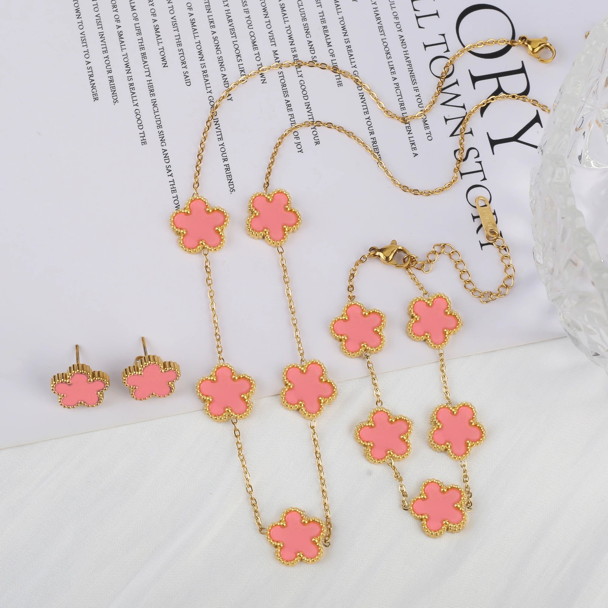 Luxury Black Four-Leaf Clover Necklace, Bracelet & Earrings Set