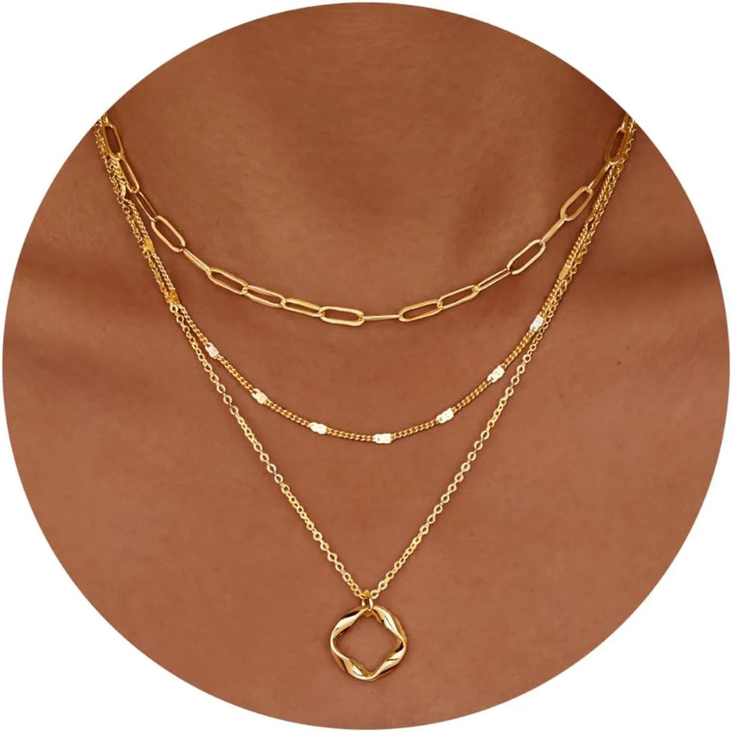 Layered Gold Paperclip & Circle Pendant Necklace