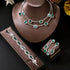 Conjunto de Joyería Nupcial de Esmeralda y Estrás - Emeraldia Jewelry · Operado por R. E. dos Santos LTDA · CNPJ: 45.450.979/0001-38