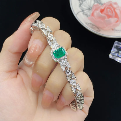 Conjunto Exclusivo de Joyería de 4 Piezas con Circones Corte Esmeralda - Emeraldia Jewelry · Operado por R. E. dos Santos LTDA · CNPJ: 45.450.979/0001-38