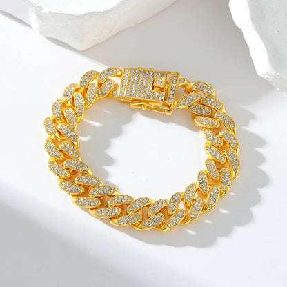 Conjunto Cadena Cubana con Estrás de Alto Brillo - Emeraldia Jewelry · Operado por R. E. dos Santos LTDA · CNPJ: 45.450.979/0001-38