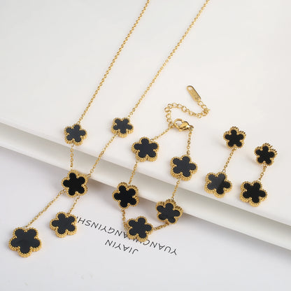 Conjunto Exclusivo de Collar, Pulsera y Aros Trébol de Cuatro Hojas Negro - Emeraldia Jewelry · Operado por R. E. dos Santos LTDA · CNPJ: 45.450.979/0001-38