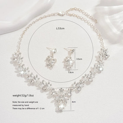 Conjunto de Joyería Nupcial Floral de Cristal Lágrima - Emeraldia Jewelry · Operado por R. E. dos Santos LTDA · CNPJ: 45.450.979/0001-38