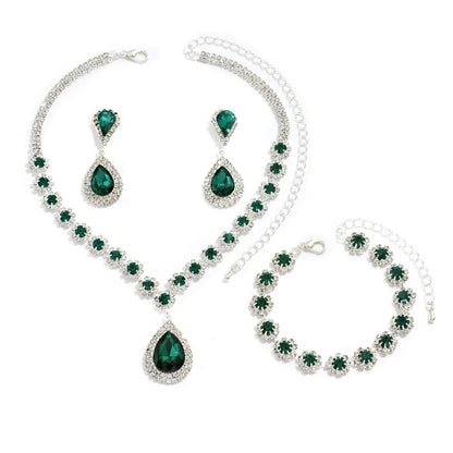 Conjunto de Joyería Nupcial Halo Azul Zafiro en Lágrima - Emeraldia Jewelry · Operado por R. E. dos Santos LTDA · CNPJ: 45.450.979/0001-38